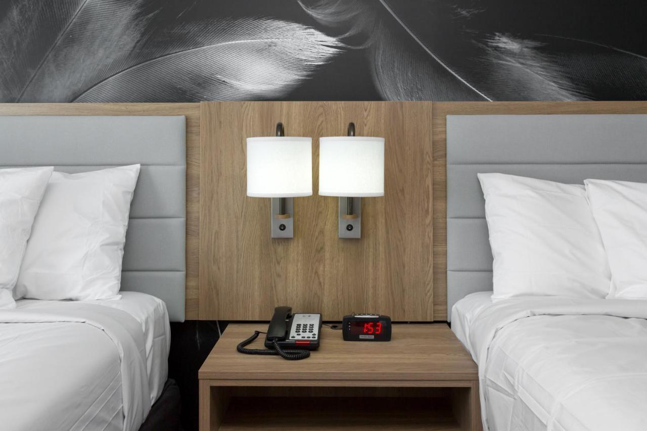 Hotel Ninety Five - Jfk Airport New York Exteriör bild